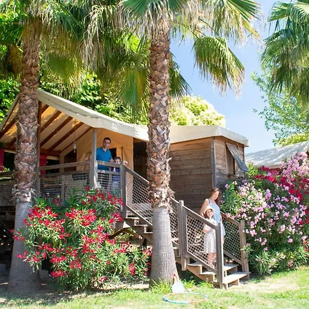 Campsite Camping Les Pecheurs