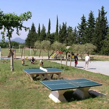 אתר קמפינג Camping Les Pecheurs